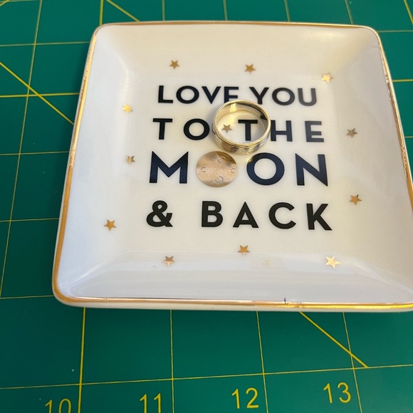 Trinket dish with gold detail - Picture 2 of 3